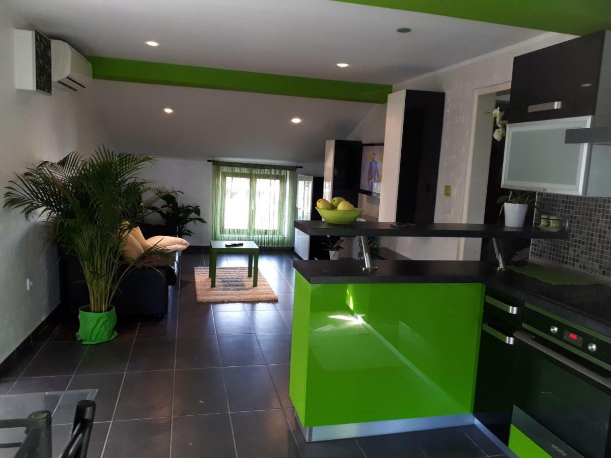 Apartma Marisol *